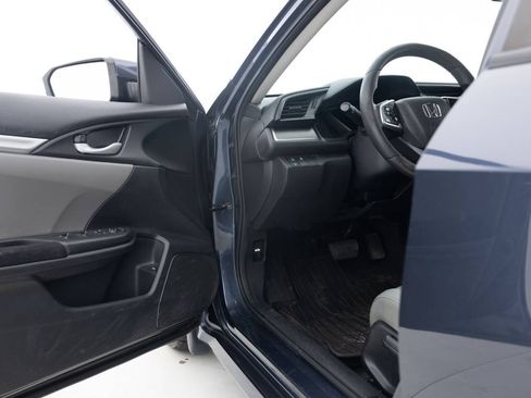 Used 2021 Honda Civic LX image 24