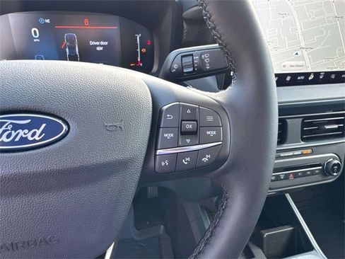 New 2025 Ford Maverick Lariat w/ Black Appearance Package image 24