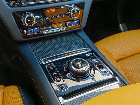 Used 2022 Rolls-Royce Ghost Black Badge image 71