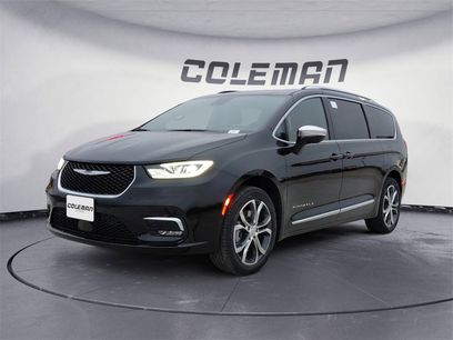 New 2026 Chrysler Pacifica Pinnacle