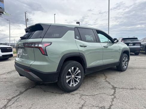 Used 2025 Chevrolet Equinox LT image 7