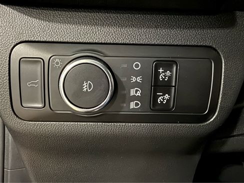 Used 2025 Ford Escape Platinum AWD/4WD image 27
