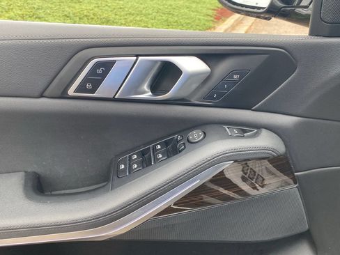 Used 2019 BMW X5 xDrive40i w/ Premium Package 2 AWD/4WD image 21