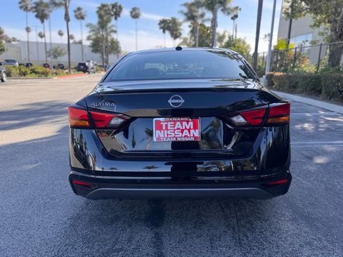 New 2026 Nissan Altima 2.5 SV AWD/4WD image 6