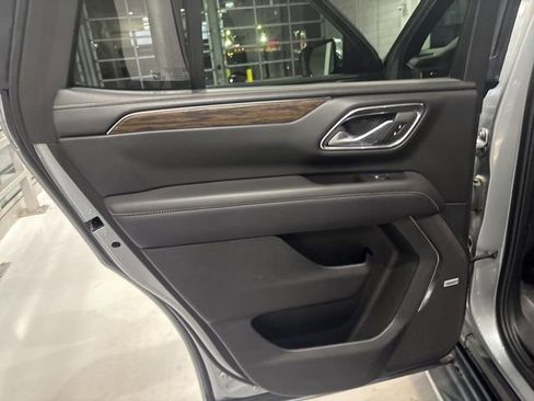 Used 2024 Chevrolet Tahoe Premier image 18