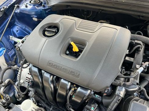 Used 2023 Kia Forte LXS w/ LXS Technology Package image 30