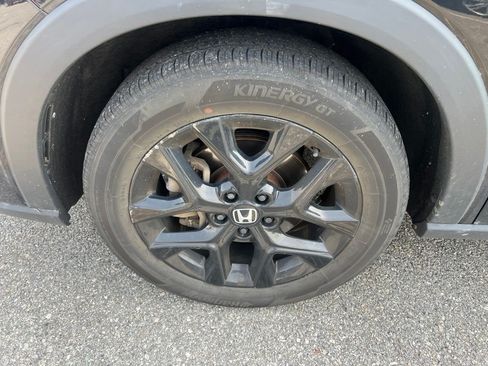 Used 2024 Honda HR-V Sport image 3