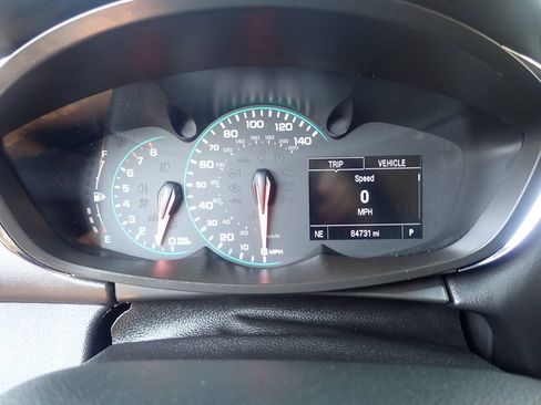 Used 2019 Chevrolet Trax LS FWD image 6