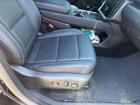 Used 2024 GMC Acadia Elevation w/ Luxury Package FWD image 24