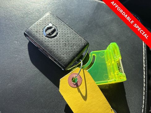 Used 2019 Volvo XC90 T5 R-Design w/ Protection Package Premier image 30