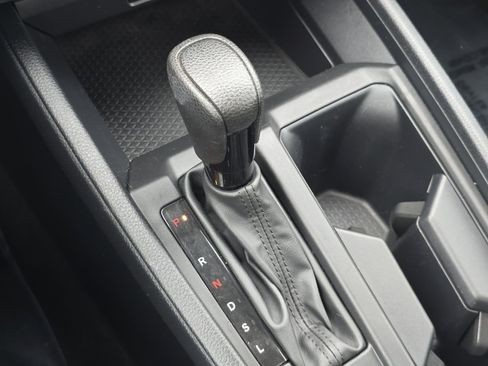 Certified 2023 Honda Accord EX image 28