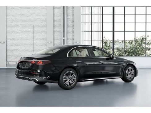 New 2026 Mercedes-Benz E 350 4MATIC Sedan image 20