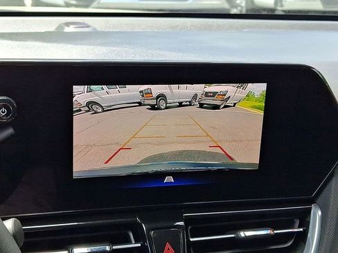 Certified 2024 Chevrolet TrailBlazer ACTIV w/ Driver Confidence Package AWD/4WD image 14