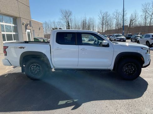 Used 2023 Nissan Frontier PRO-4X w/ Pro-4X Premium Package AWD/4WD image 4