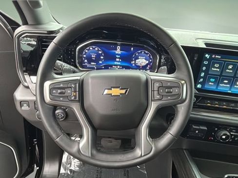 Used 2024 Chevrolet Silverado 1500 LTZ w/ Technology Package image 11