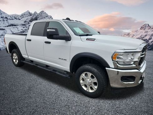 Used 2023 RAM 2500 Big Horn w/ Level 1 Equipment Group image 8