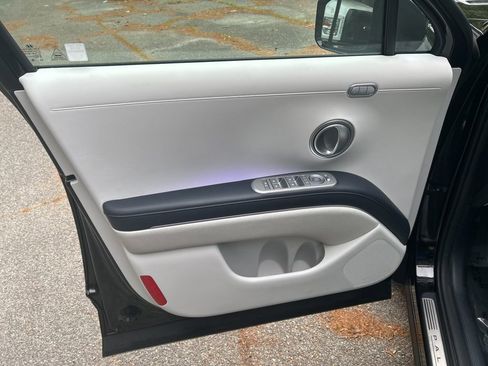 Certified 2026 Hyundai Palisade Calligraphy AWD/4WD image 15