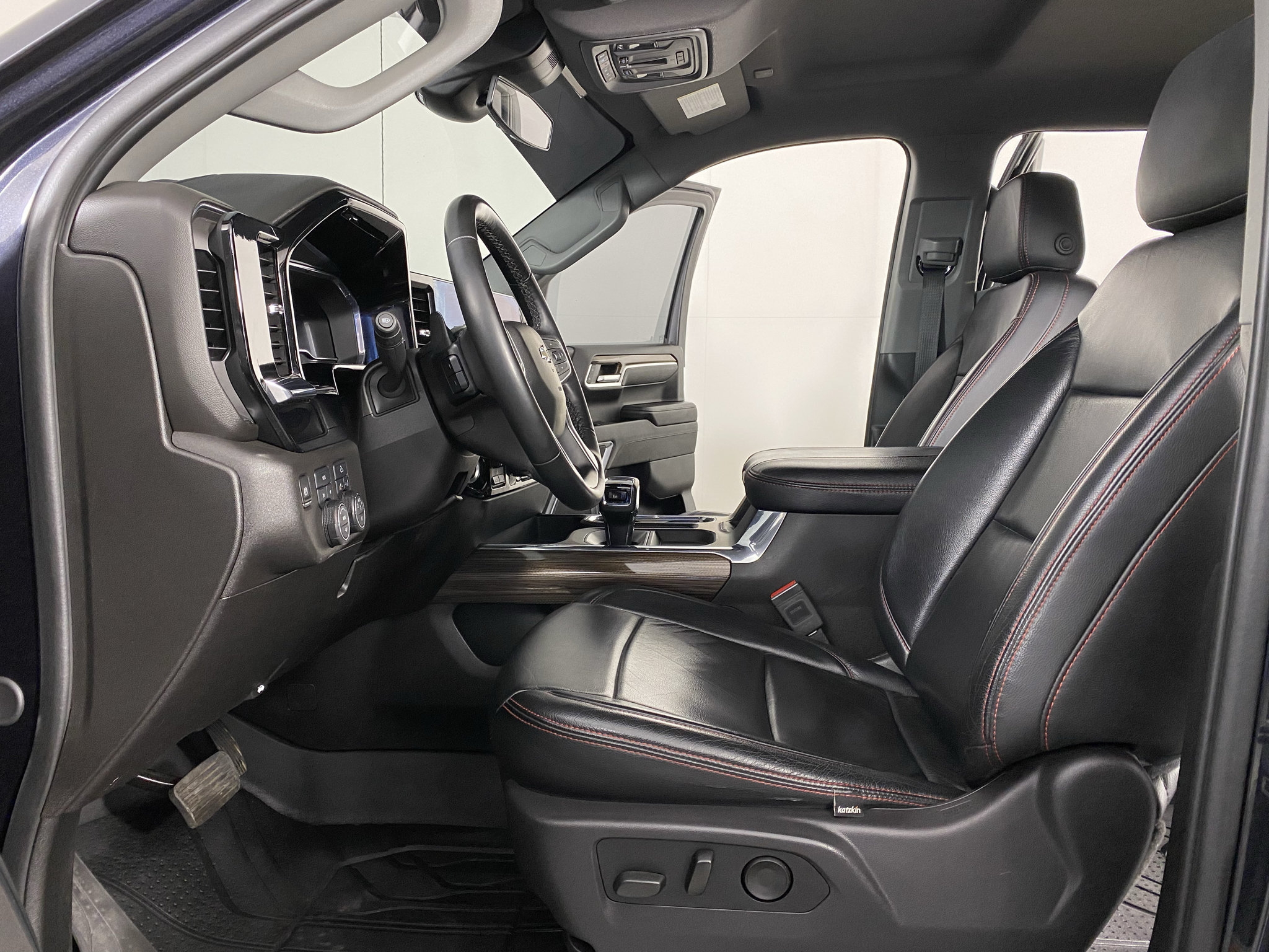 Used 2024 Chevrolet Silverado 1500 RST w/ True North Edition Plus AWD/4WD image 29
