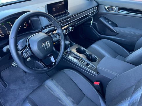 Used 2025 Honda Civic Sport image 10
