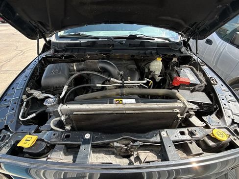 Used 2016 RAM 1500 Express w/ Popular Equipment Group AWD/4WD image 28