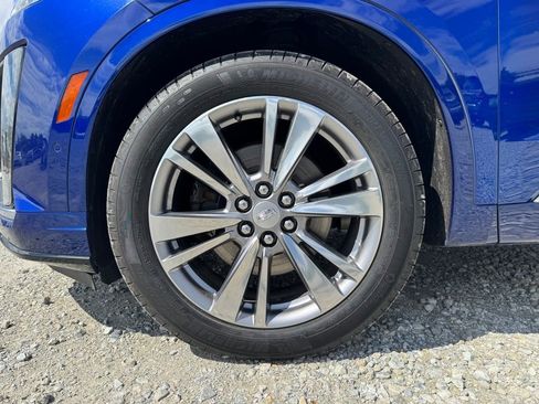Certified 2023 Cadillac XT6 Premium Luxury w/ Platinum Package AWD/4WD image 15