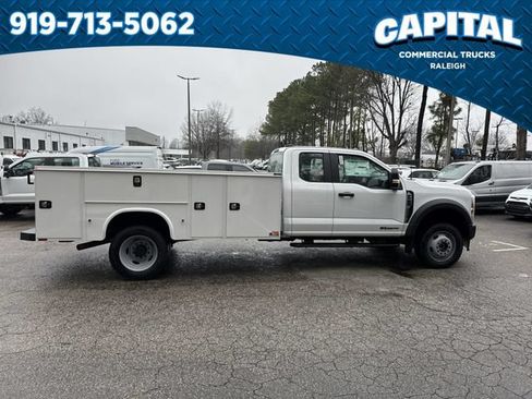 New 2026 Ford F550 4x4 Supercab Super Duty image 11