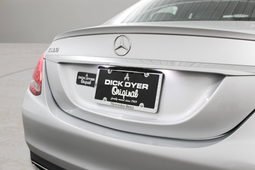 Used 2018 Mercedes-Benz C 300 Sedan image 32