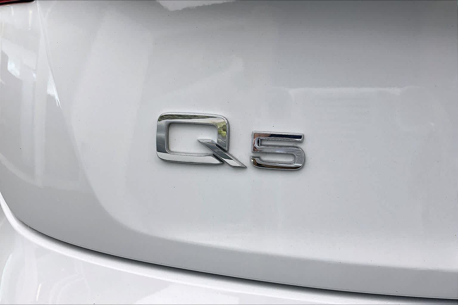 Used 2023 Audi Q5 2.0T Premium Plus AWD/4WD image 33