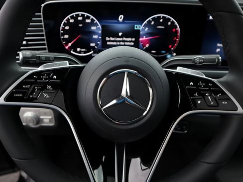 Certified 2026 Mercedes-Benz GLE 350 4MATIC image 37