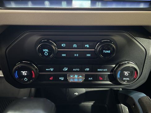 Used 2021 Ford Bronco Wildtrak image 21