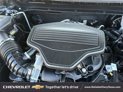 Certified 2024 Chevrolet Blazer RS w/ Driver Confidence II Package image 38