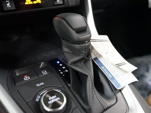 New 2025 Toyota RAV4 XLE image 21