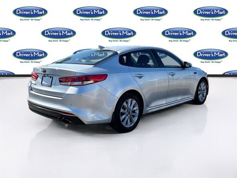 Used 2018 Kia Optima LX w/ Convenience Package image 7