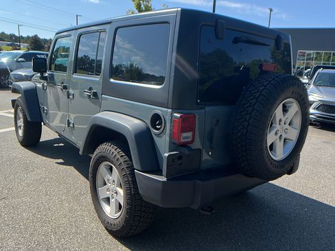 Used 2015 Jeep Wrangler Unlimited Sport w/ Quick Order Package 24S image 10
