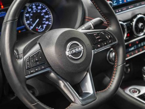 Used 2025 Nissan Sentra SR image 20