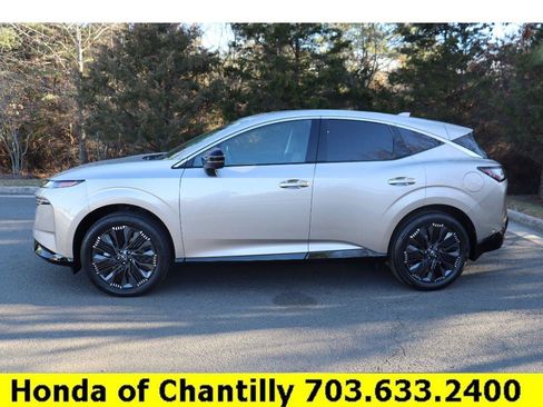 Used 2025 Nissan Murano Platinum image 1