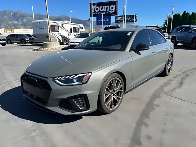 Used 2023 Audi S4 Premium Plus w/ Premium Plus Package AWD/4WD image 7