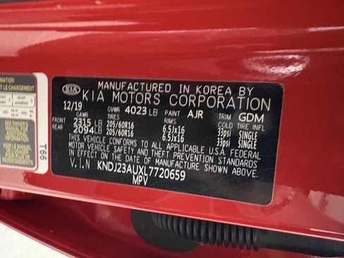 Used 2020 Kia Soul LX image 30