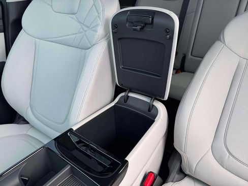 New 2026 Hyundai Tucson SEL image 18