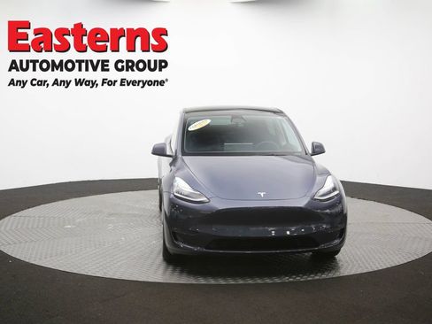Used 2022 Tesla Model Y Long Range AWD/4WD image 51
