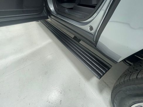 New 2026 GMC Yukon XL Denali w/ Sun & Power Step Package image 10