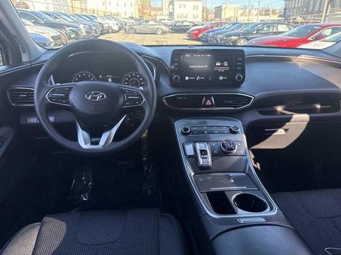 Used 2023 Hyundai Santa Fe SE image 14