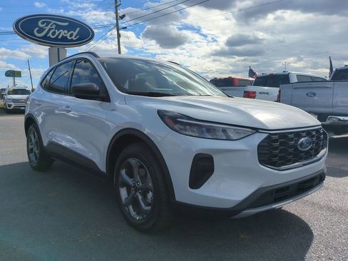 New 2026 Ford Escape ST-Line w/ Tech Pack #1 image 8