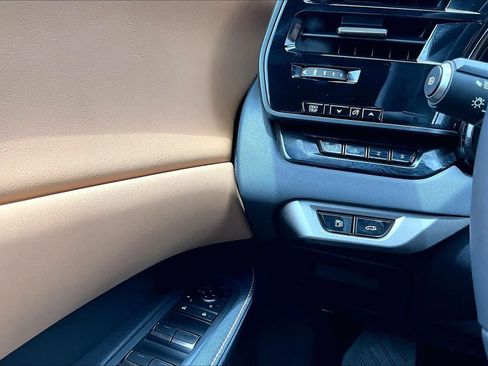 Used 2025 Lexus RX 350 Premium Plus w/ Accessory Package (Z1) FWD image 34