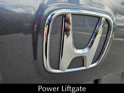 Used 2022 Honda Pilot Touring image 13