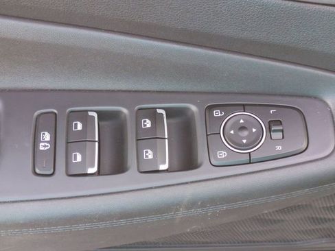 Used 2023 Hyundai Santa Fe SEL image 13