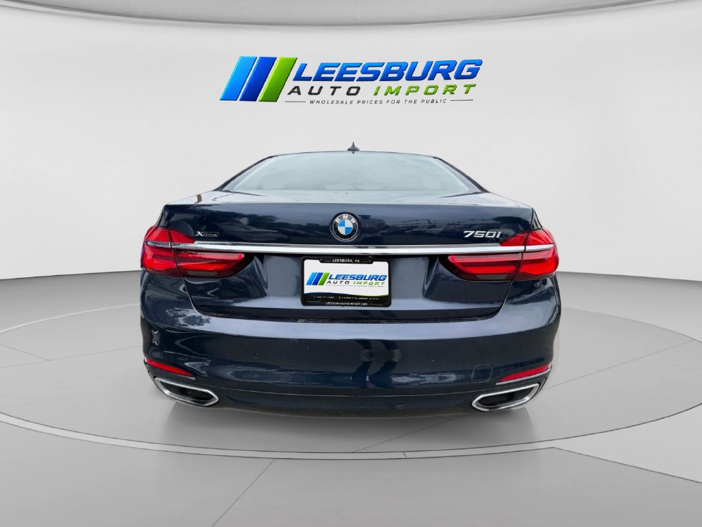 Used 2016 BMW 750i xDrive AWD/4WD image 4