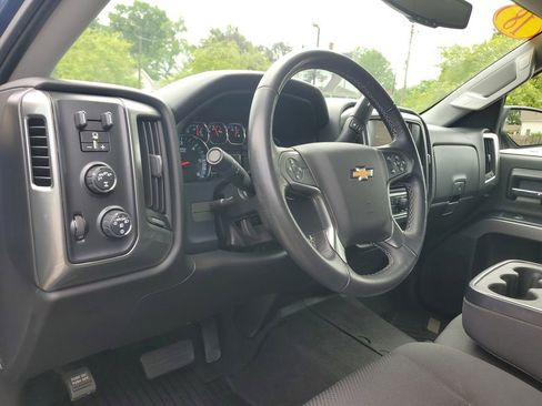 Used 2018 Chevrolet Silverado 1500 LT w/ All Star Edition AWD/4WD image 14