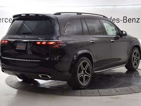 New 2026 Mercedes-Benz GLS 450 4MATIC image 6