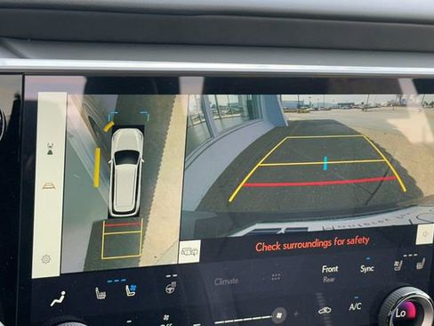 New 2026 Lexus TX 550h AWD Plug-In Hybrid image 17